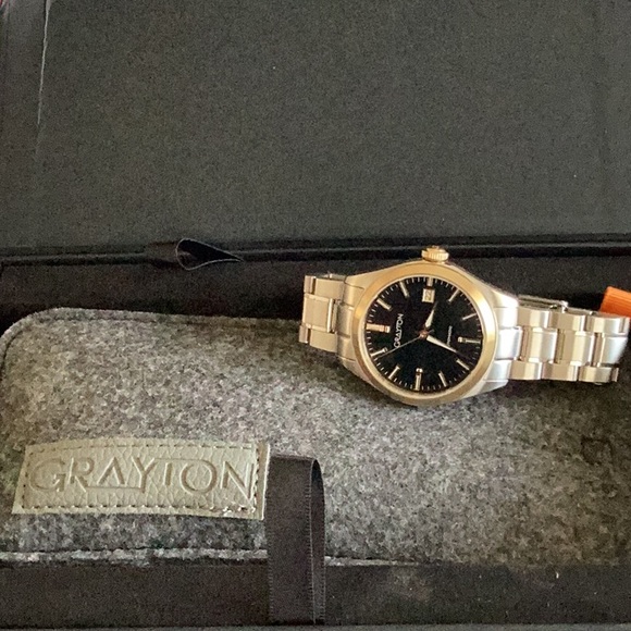 Watch - Picture 3 of 4